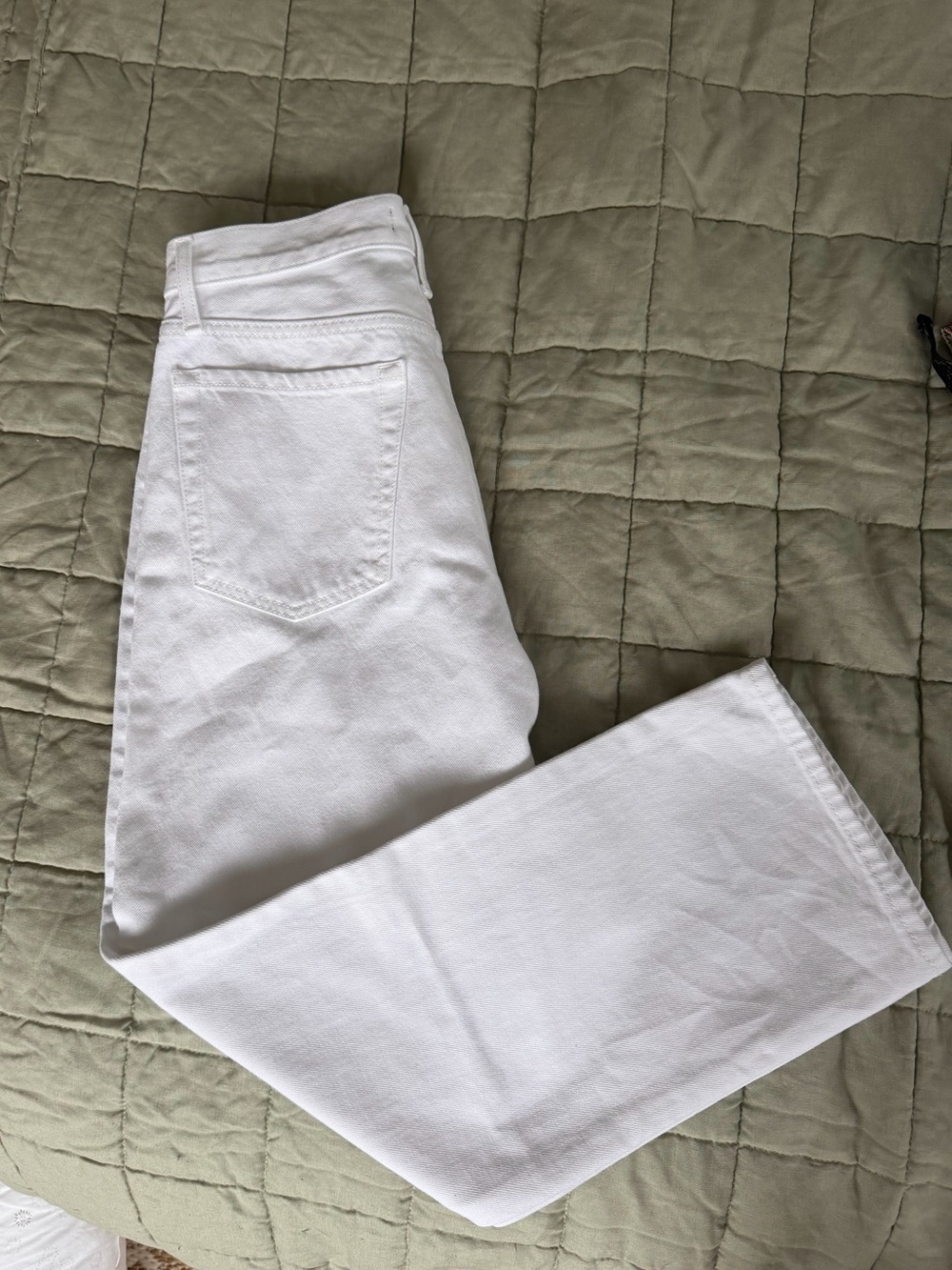 Quince Bella Straight-Leg White Jeans